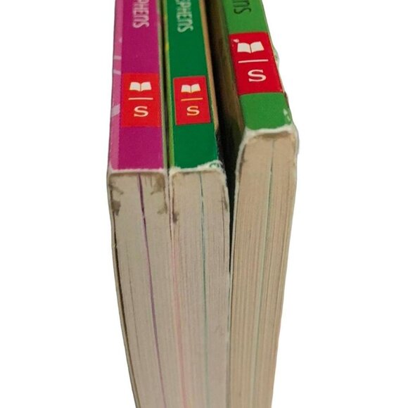 Zoey 101 Books+Posters - Picture 3 of 4